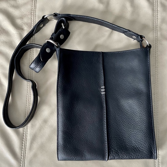 Ellington Bags Ellington Black Leather Joni Crossbody Bag Excellent